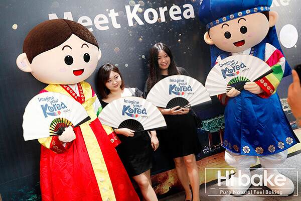 韩国旅游发展局联名四川潮流烘焙品牌 跨界呈现“韩滋味”月饼礼盒