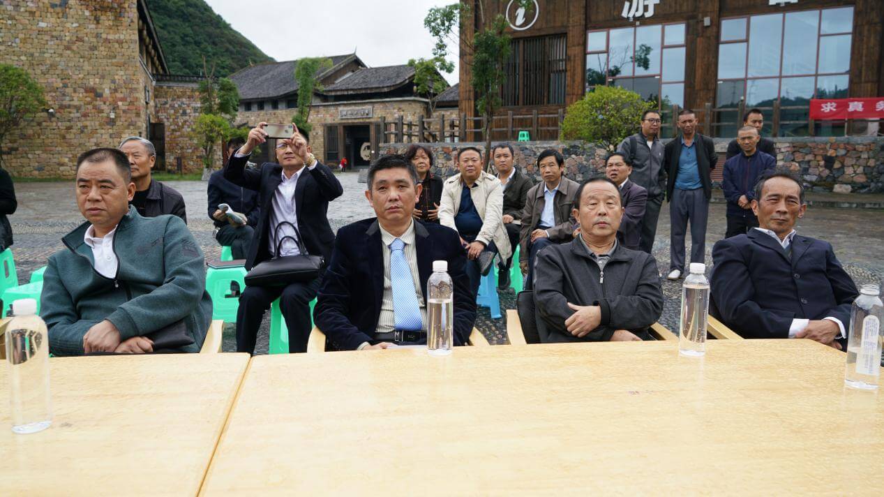 国庆节连续“闹”6天 非遗文化节目演绎感受古播州原味民俗文化