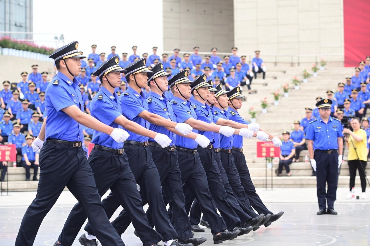 强素质 练精兵 树形象 武侯区综合执法系统开展献礼建党一百周年主题活动