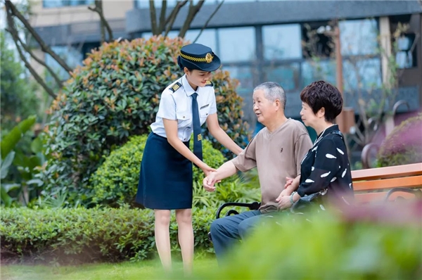 邦泰·誉府：兼具繁华与静谧，遇见宜宾人间烟火气