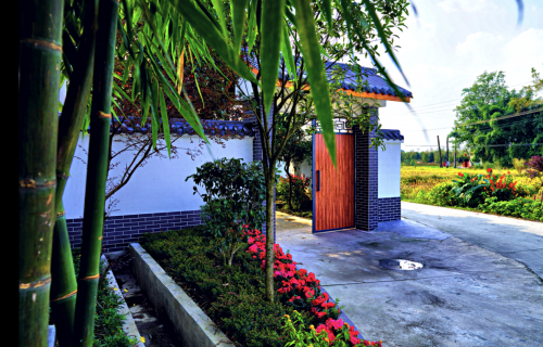 找准落笔点绘好乐居图斑竹园街道人居环境整治引发骊园村蝶变