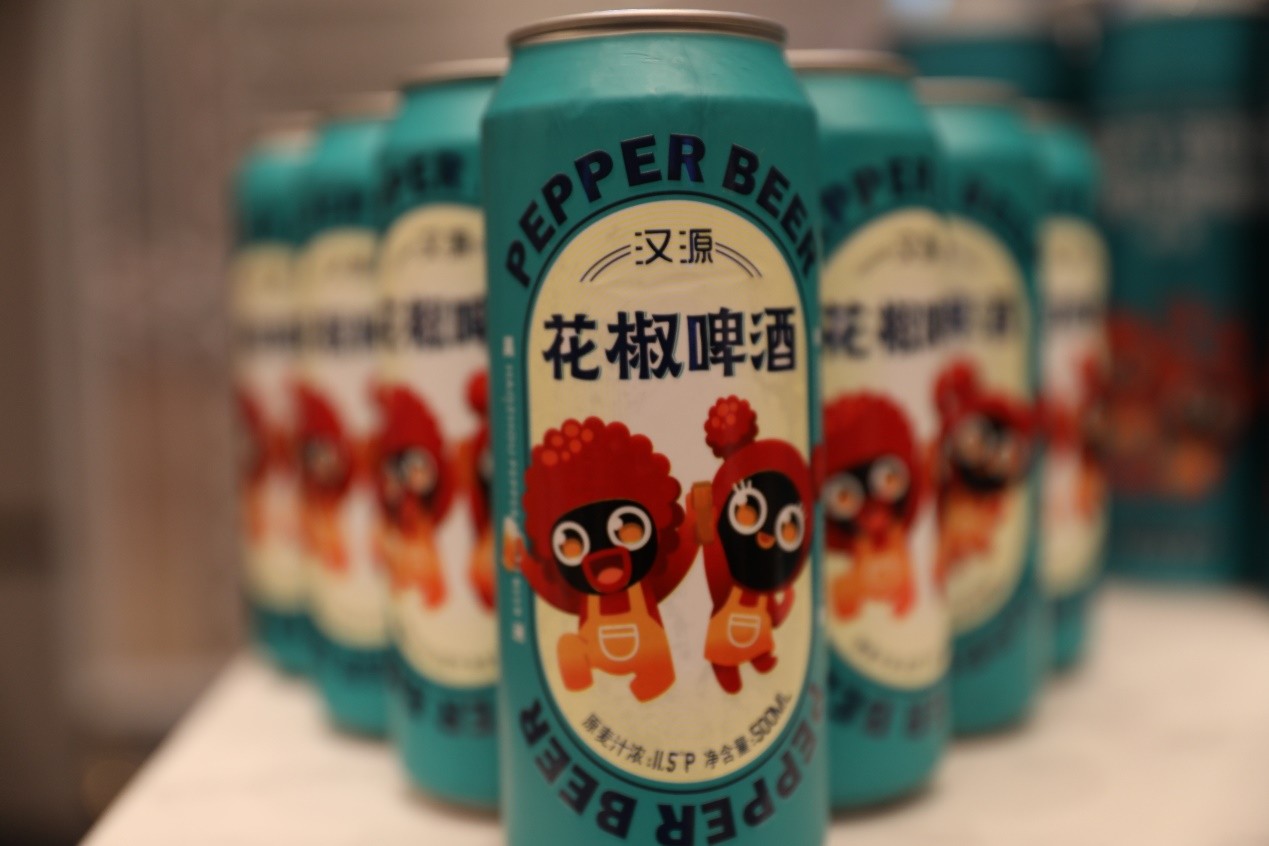 花椒采摘忙，汉源乡村振兴在路上