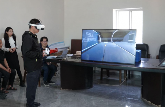 走进山区——大学生团队落地推广滑坡安全VR产品