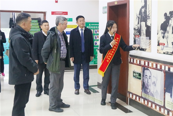 重庆枫叶国际学校担当时代教育使命，助力中外人文交流