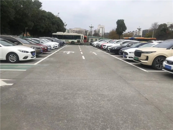 无缝换乘地铁！龙泉驿首个驻车换乘（P+R）停车场上线