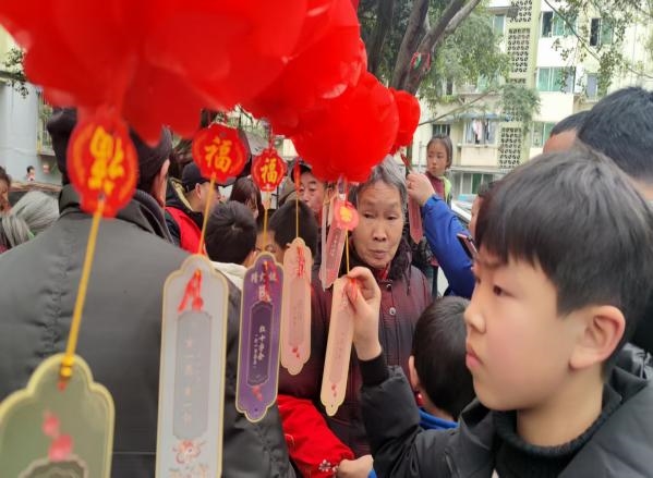 以传统文化为魂 打造具有高度凝聚力的社区