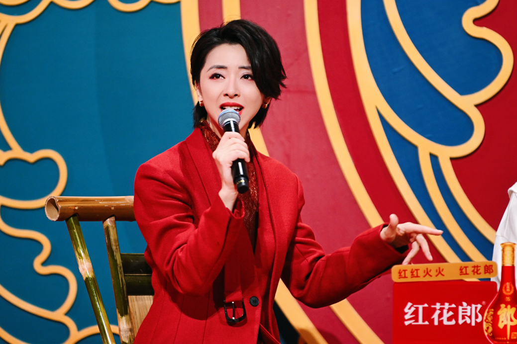 流量破45亿创新高！红花郎·2025川渝春节联欢晚会打造文化传播新范式