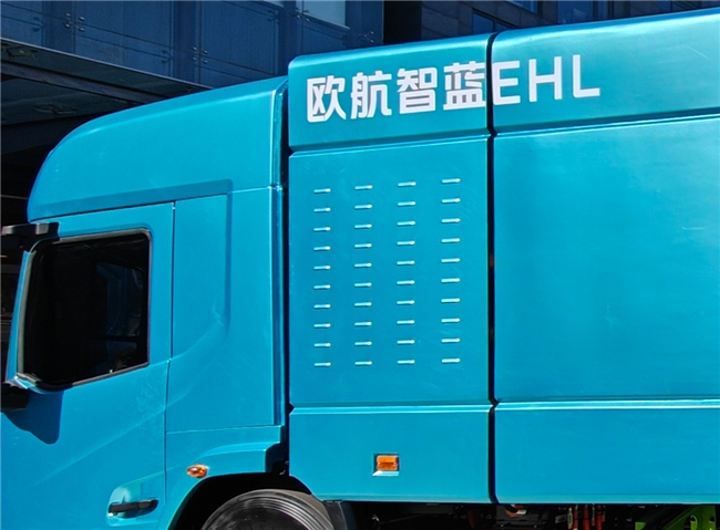 开创先河：欧航智蓝EHL低入口电动环卫车创新技术解析