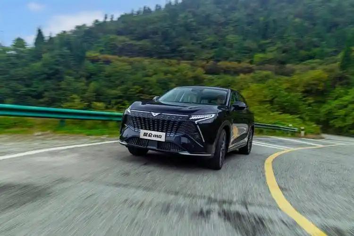 1200KM长续航+1.54L低油耗，昆仑iHD让长途出游更从容