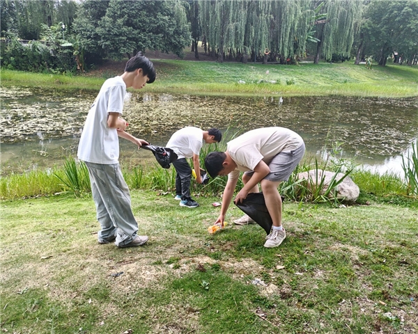 西南石大机电学子三下乡:调研毗河水生态,守护新都母亲河