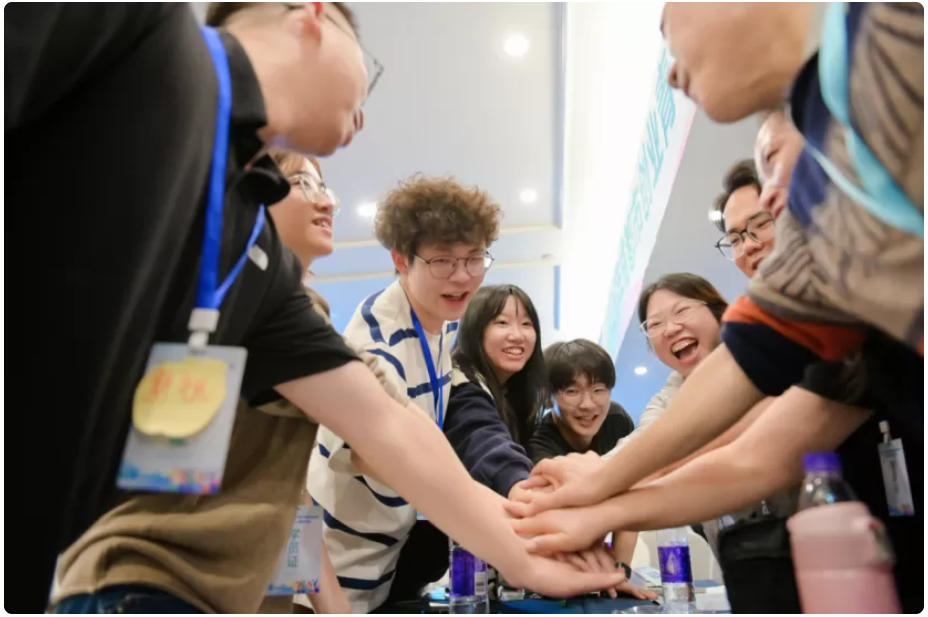 燃爆初秋！成都创业青年这波操作，满屏都是行动力！