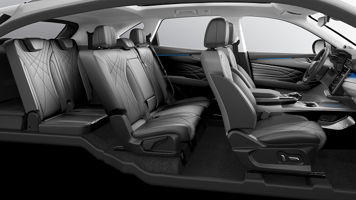 中型电混SUV，谁能打服谁？凯翼昆仑iHD：全能王者的从容应答