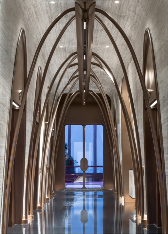 阿玛尼传奇落幕，他在国内唯一建筑手作现如何？