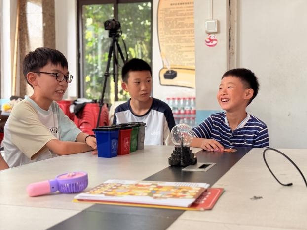 盐城师范学院“红石榴同心，薪火永相传”实践寻访团  走进清江社区开展民族团结系列活动