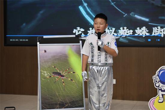 崇州市全国科普月系列活动——青少年科普讲解活动在成都市盐道街小学崇州校区（崇州市第二实验小学）举行