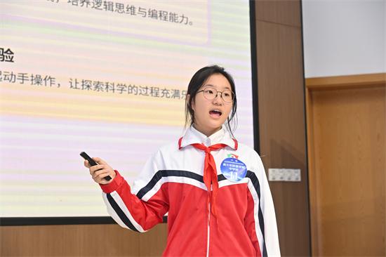 崇州市全国科普月系列活动——青少年科普讲解活动在成都市盐道街小学崇州校区（崇州市第二实验小学）举行