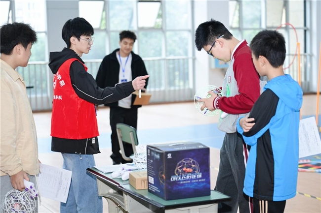 郫都区第五届科创高地杯青少年科技创新大赛现场赛圆满举行